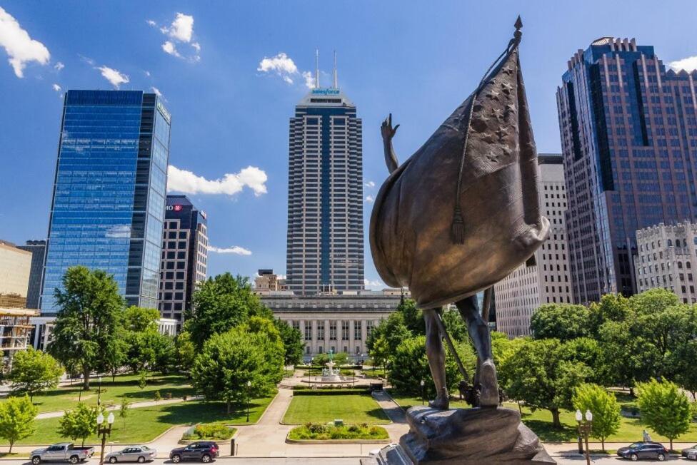 Free Parking! Downtown King Suite Lucas Oil- Conv Center Skywalk#1 印第安納波利斯 外观 照片